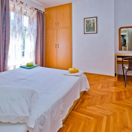 Apartment Charming And Sunny Hvar